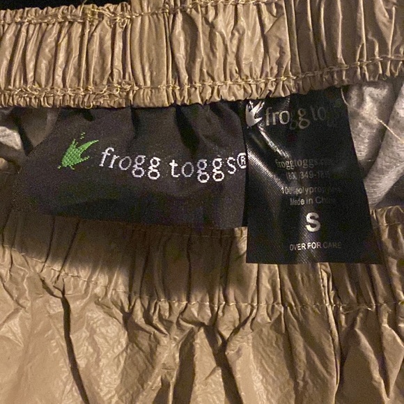 Frogg Toggs pants - Picture 4 of 8